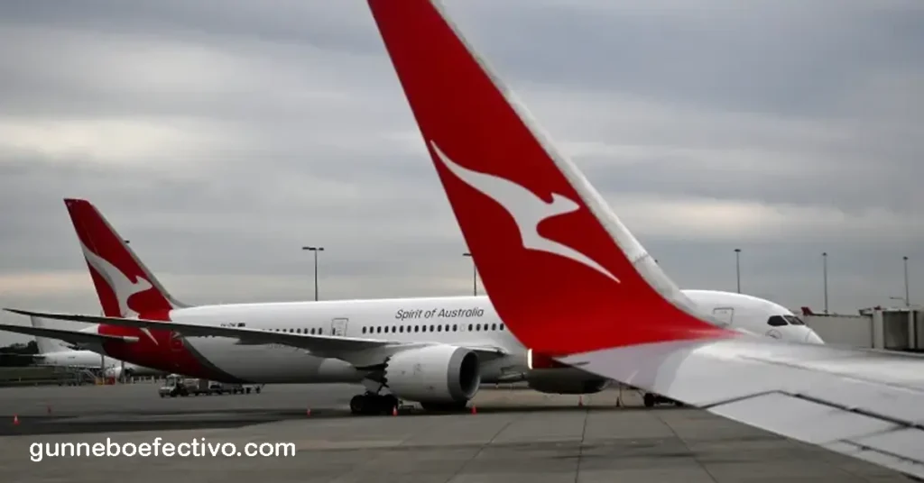 Qantas เผย แฮกเกอร์เจาะระบบที่เก็บข้อมูลลูกค้า 6 ล้านรายได้สำเร็จ สายการบิน Qantas ของออสเตรเลียออกมาเปิดเผยว่า ข้อมูลส่วนบุคคล